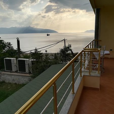 Monte-Carlo Hotel Vlorë Exterior foto