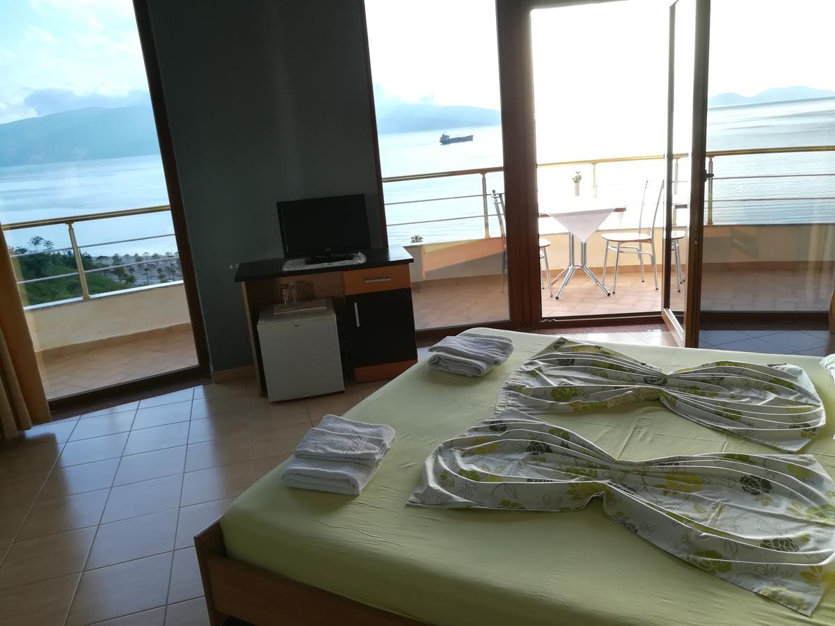 Monte-Carlo Hotel Vlorë Exterior foto