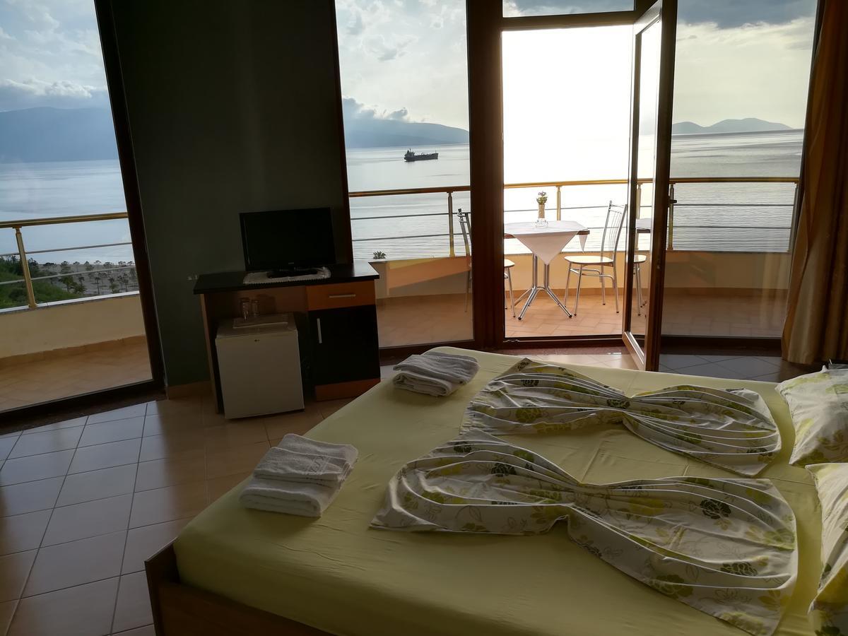 Monte-Carlo Hotel Vlorë Exterior foto
